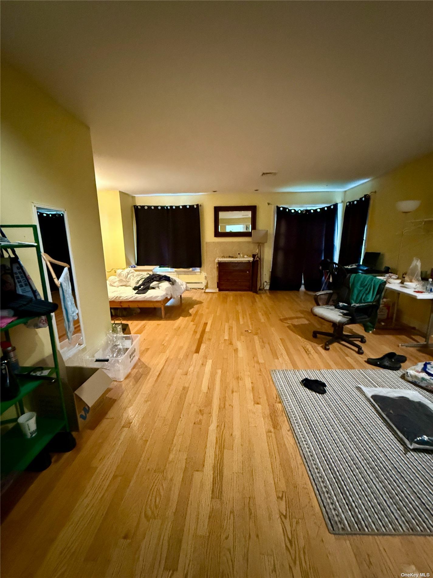 Property Photo:  79 Quaker Path  NY 11790 