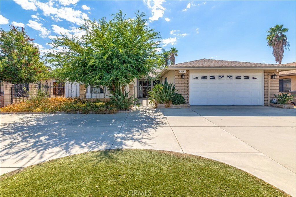 Property Photo:  42047 Acacia Avenue  CA 92544 