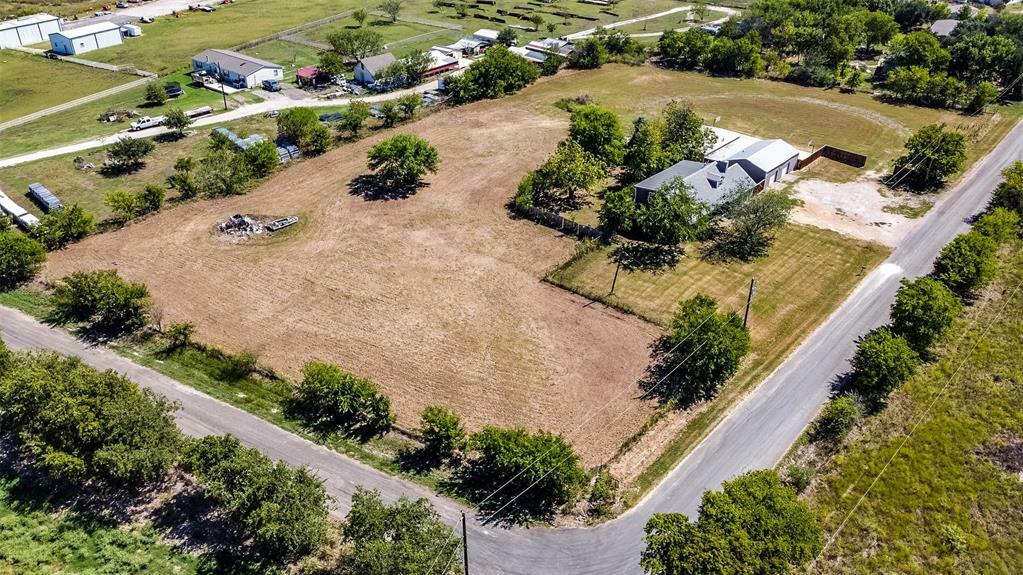 Property Photo:  1830 Miller Road  TX 76065 