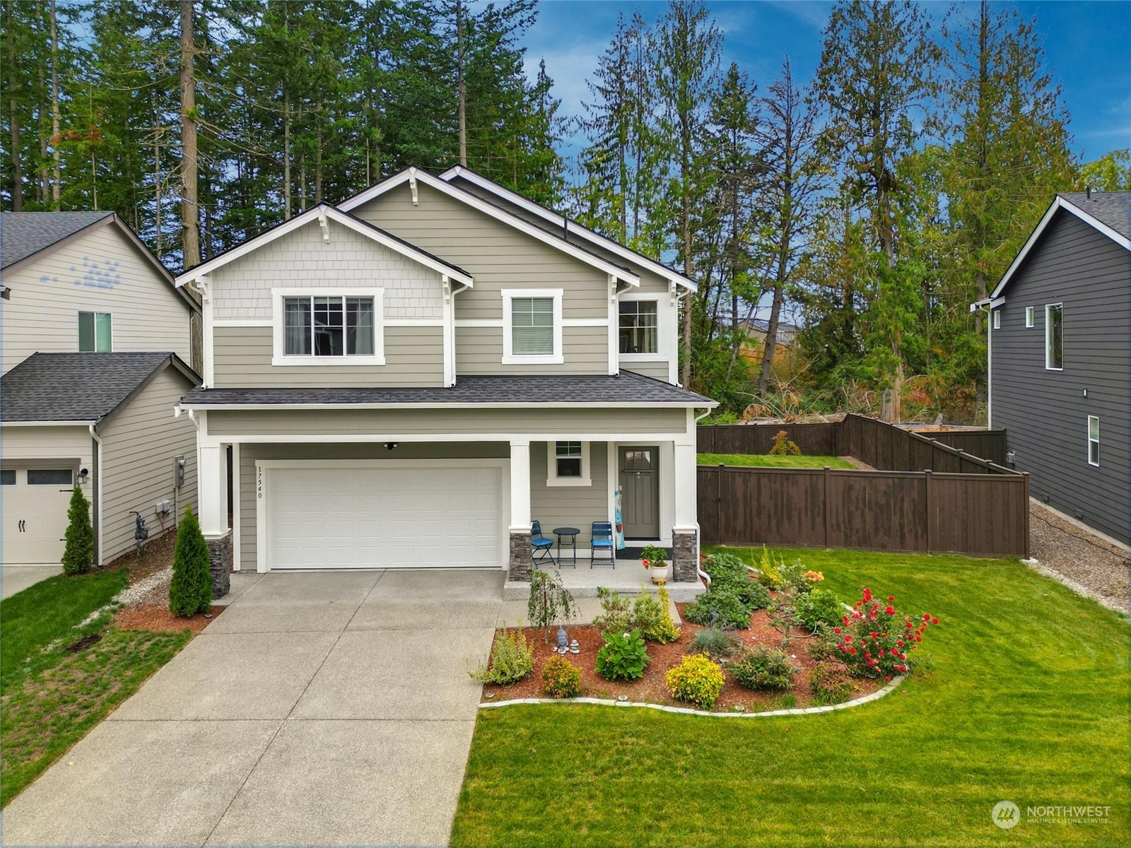 Property Photo:  17540 Crossing Drive E  WA 98374 