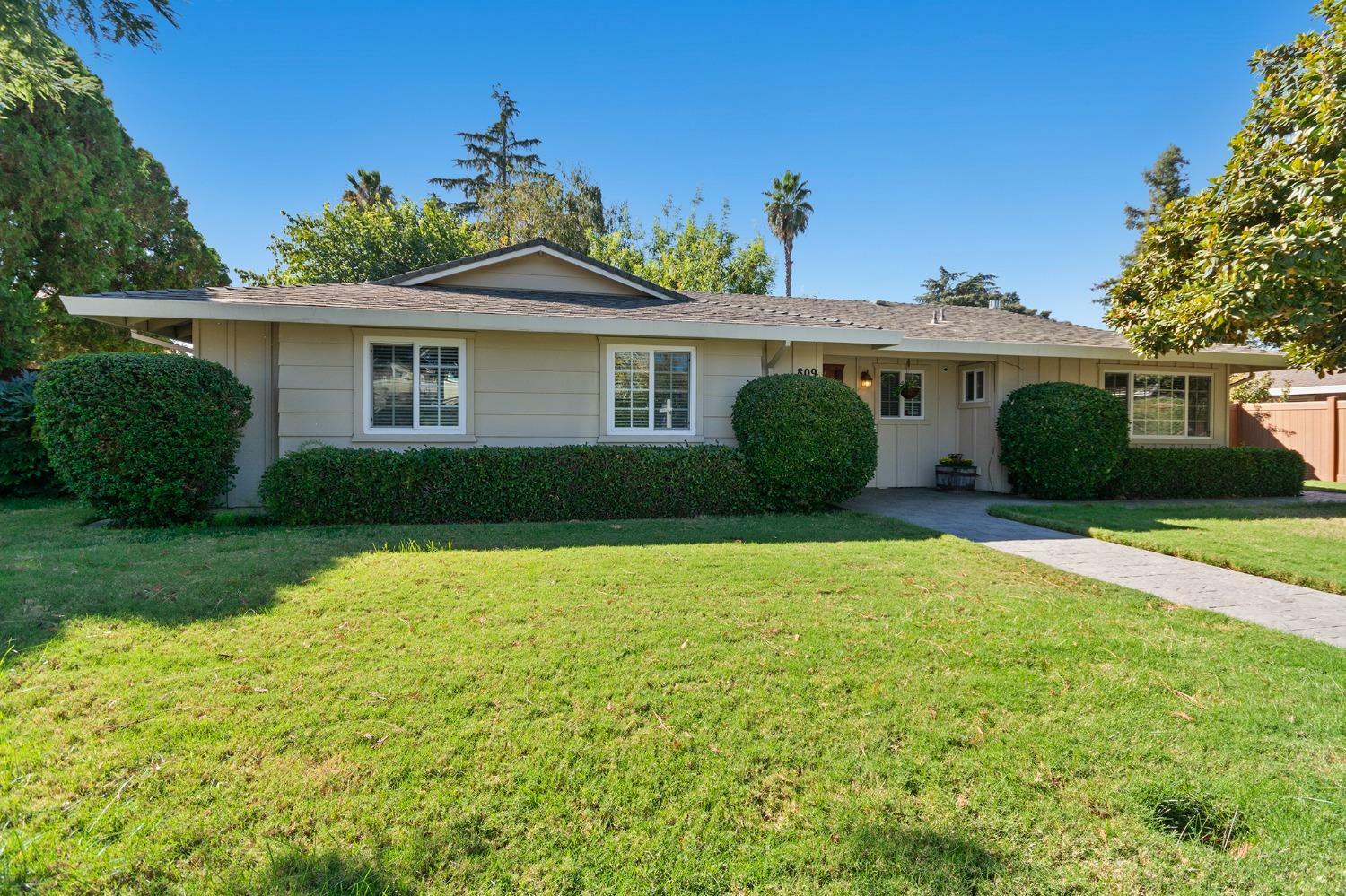 Property Photo:  809 Mace Boulevard  CA 95618 