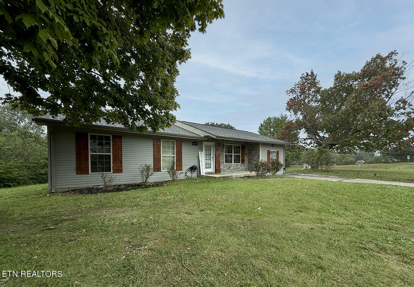 Property Photo:  5336 Montwood Drive  TN 37921 