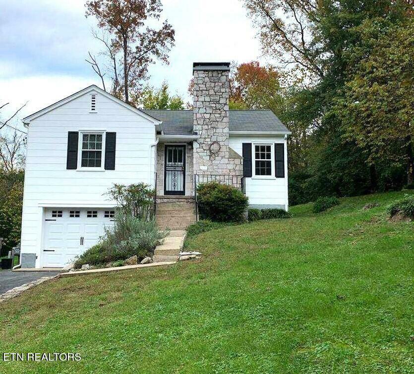 Property Photo:  2504 S Haven Rd  TN 37920 