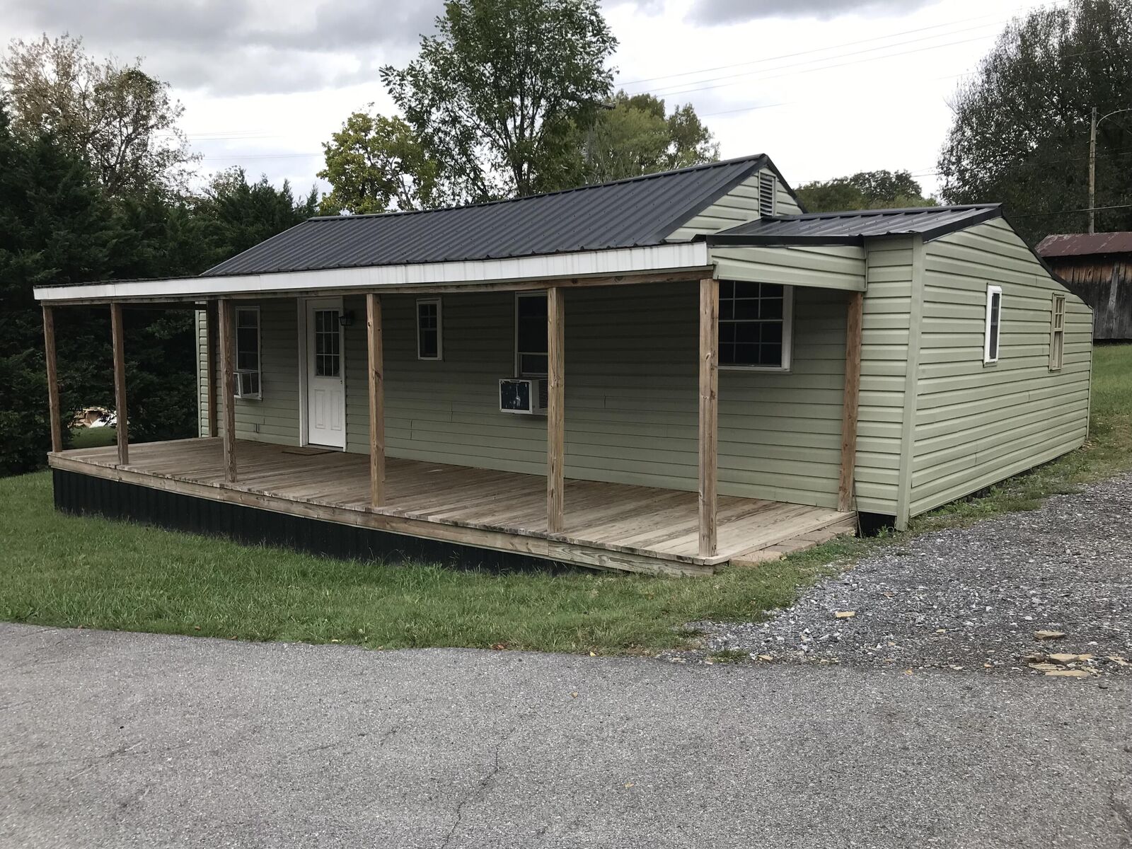 Property Photo:  205 Oak Street  TN 37711 