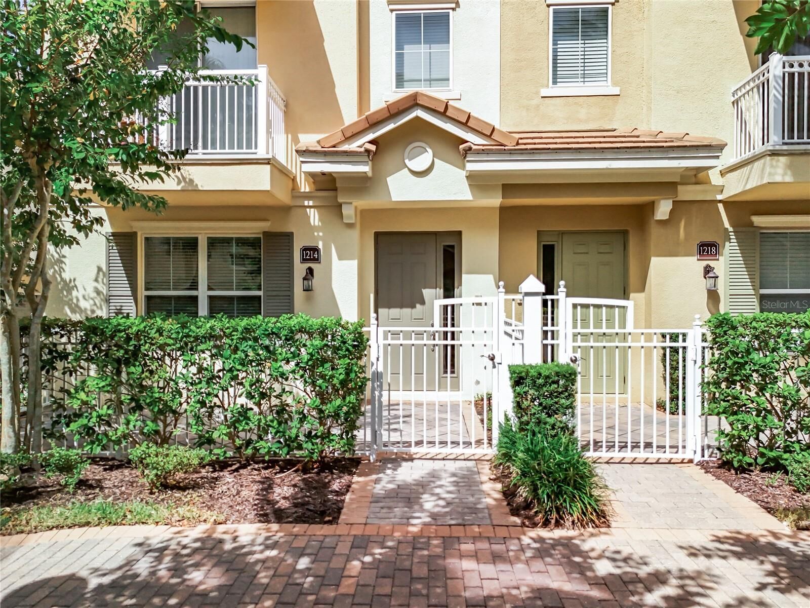 Property Photo:  1214 Bolton Place  FL 32746 