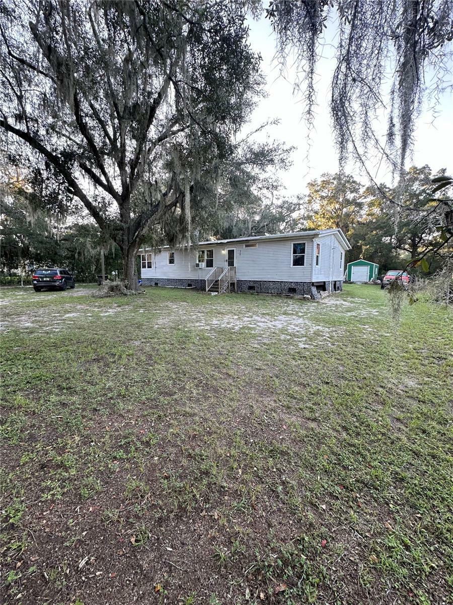 Property Photo:  470 School Street  FL 32621 