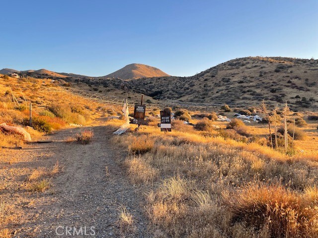 Property Photo: 1 Andes Trail CA 92308