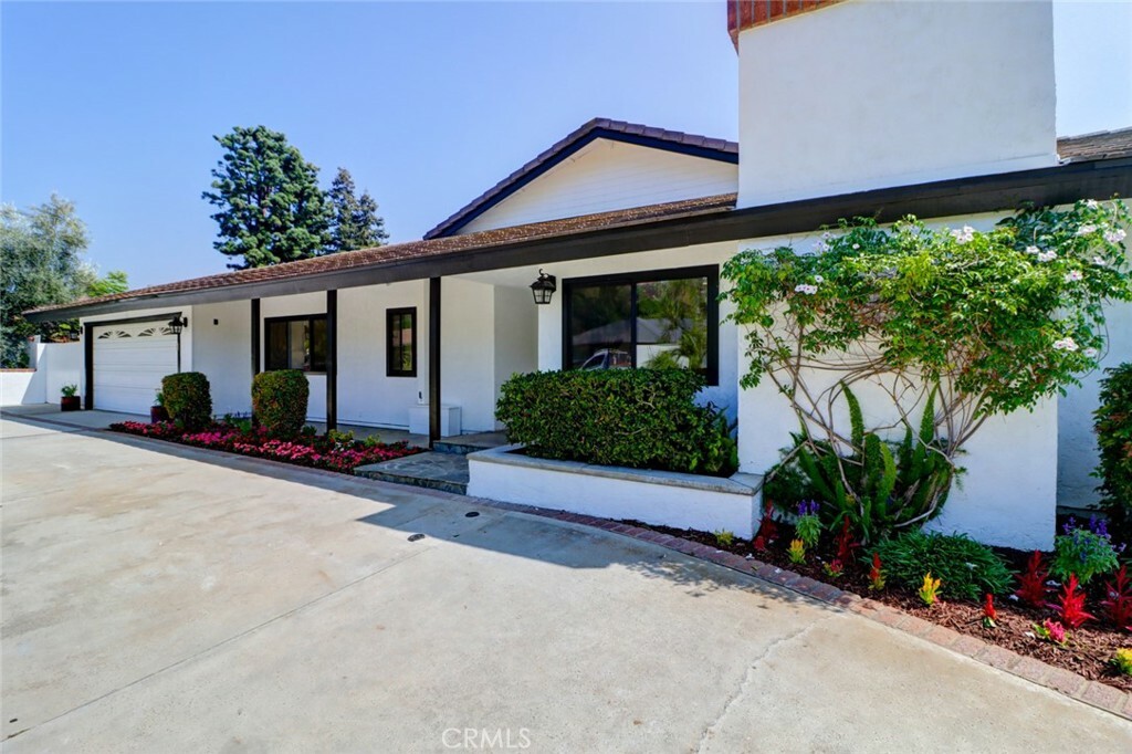 Property Photo:  12312 Eveningside Drive  CA 92705 