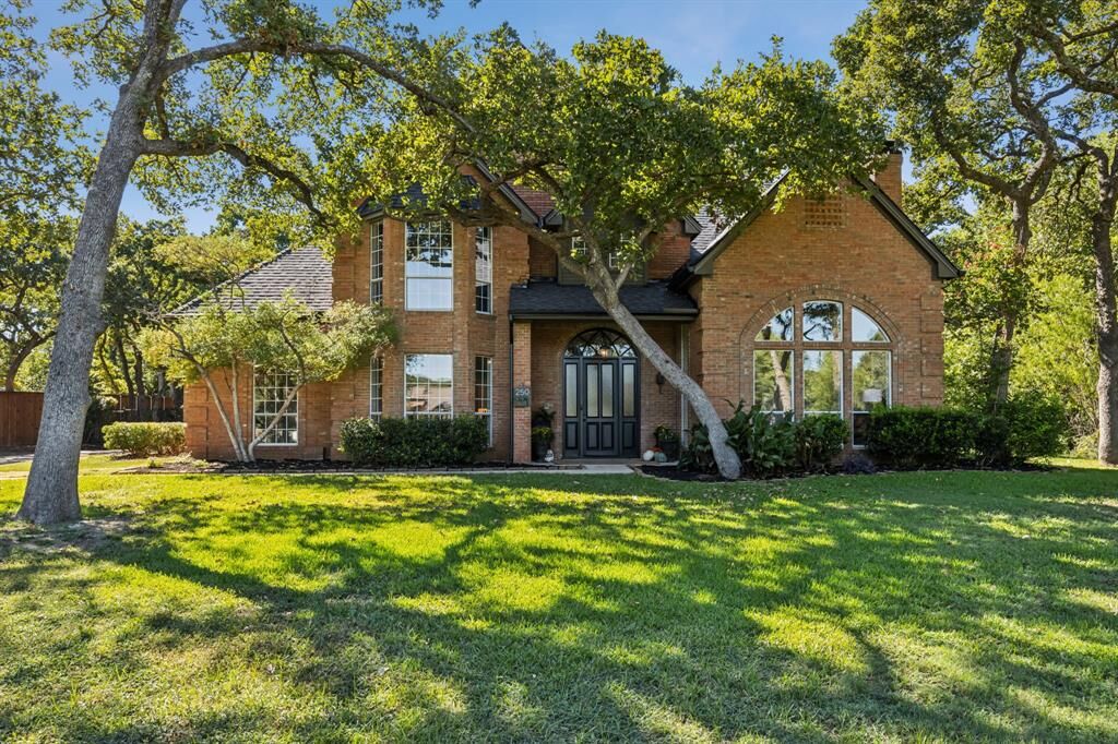 Property Photo:  250 Canyon Oaks Drive  TX 76226 