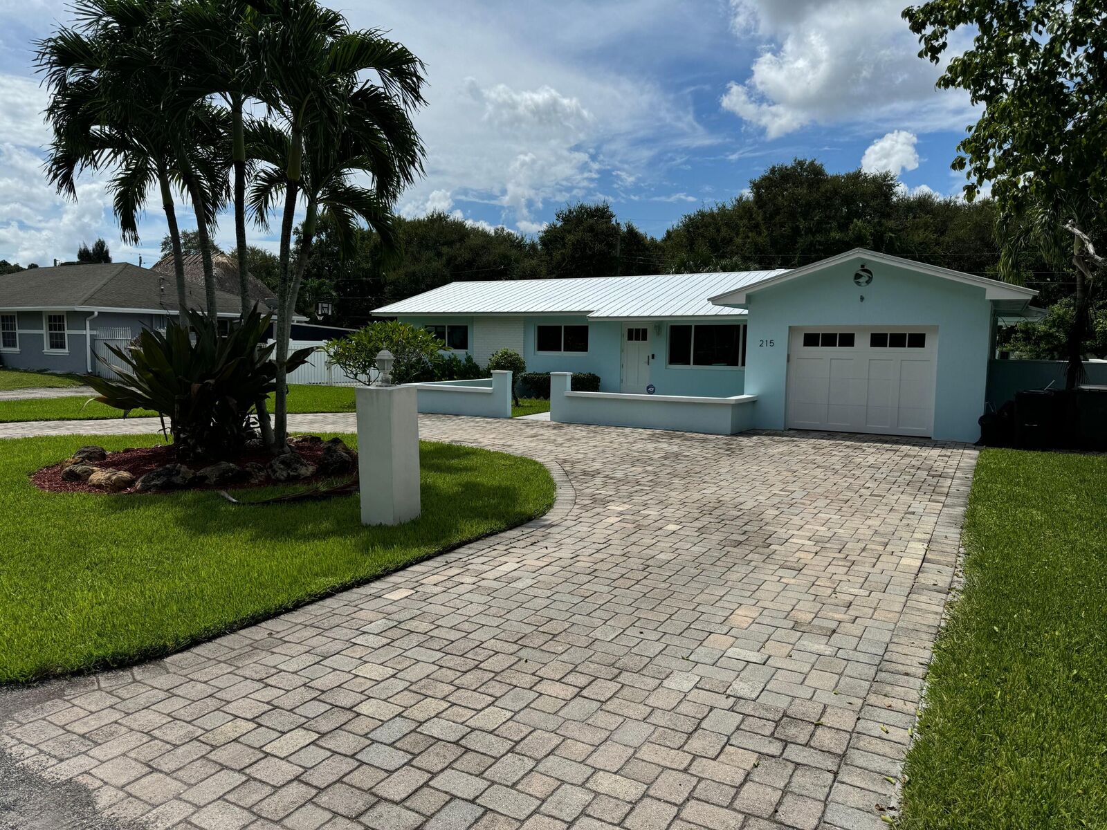 Property Photo: 215 Henning Drive FL 33406