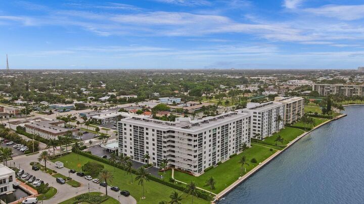 Property Photo:  301 Lake Shore Drive 809  FL 33403 