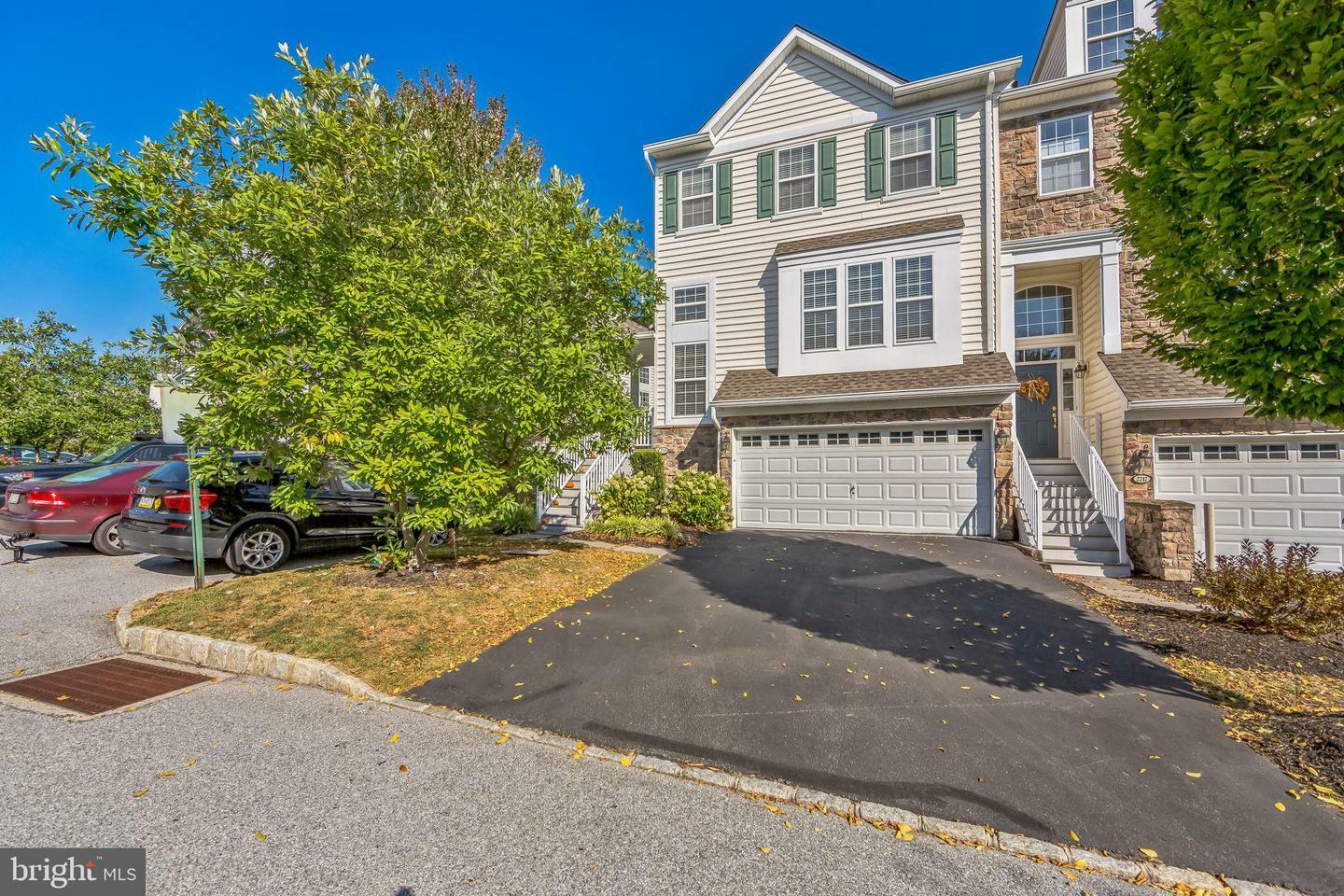 Property Photo:  2719 Whittleby Court  PA 19382 