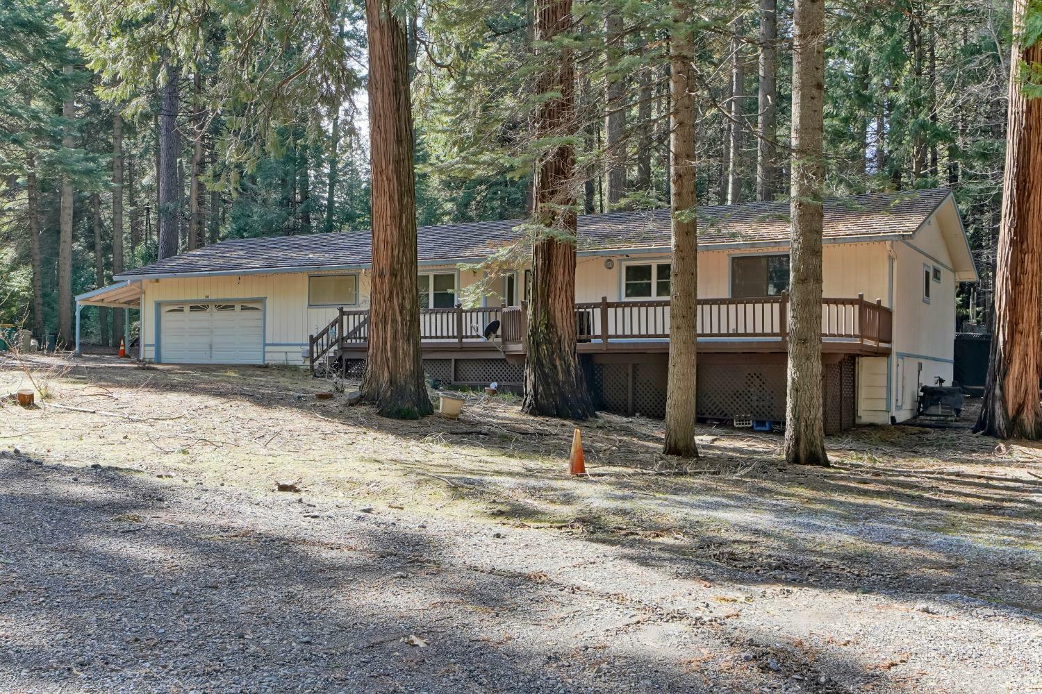 Property Photo: 3031 Sanders Court CA 95726