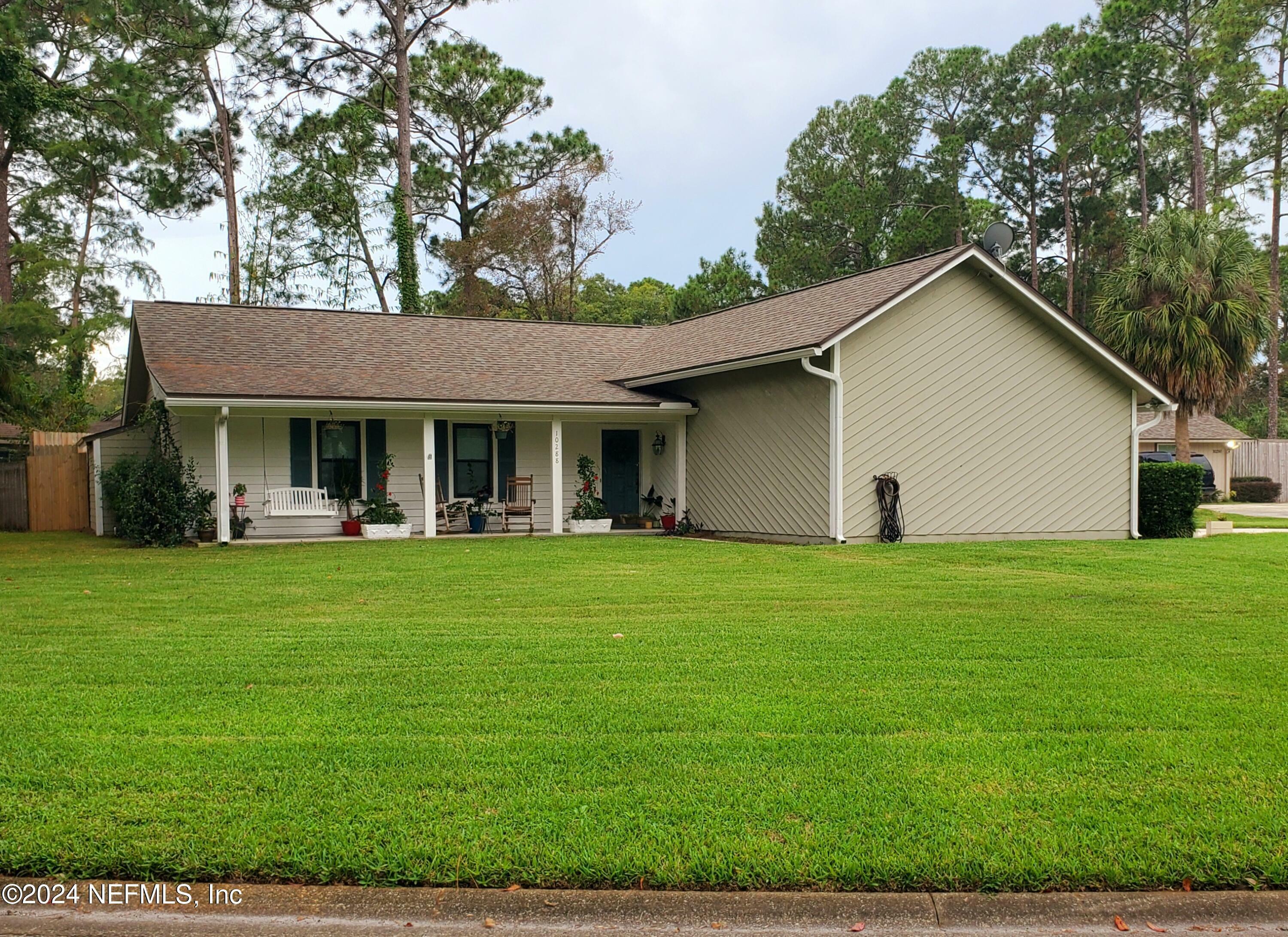 Property Photo:  10288 Bent Tree Lane  FL 32257 