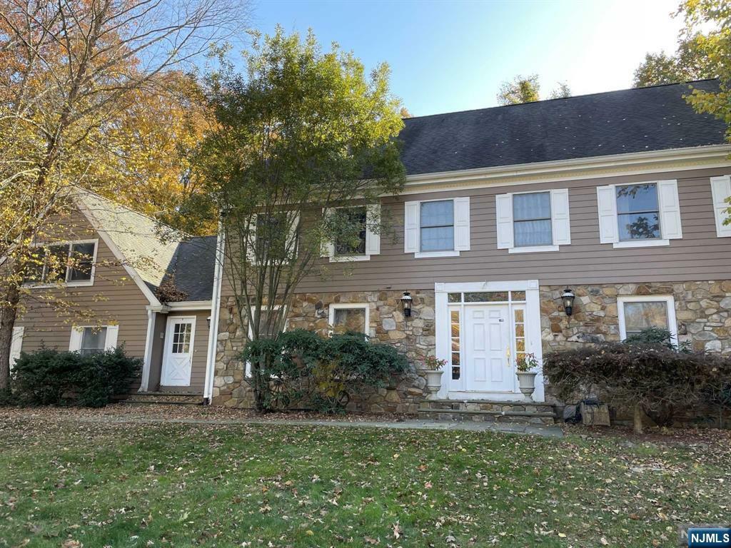 Property Photo:  24 Gristmill Lane  NJ 07458 