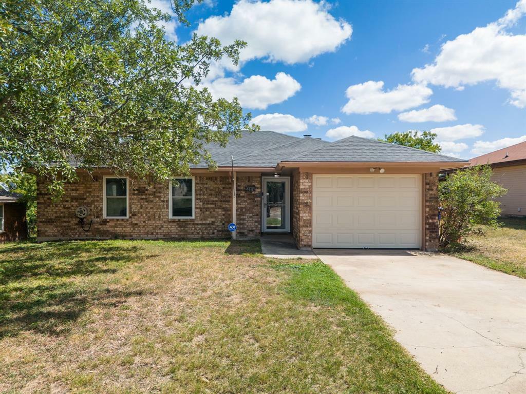 Property Photo:  214 Spur Drive  TX 76522 