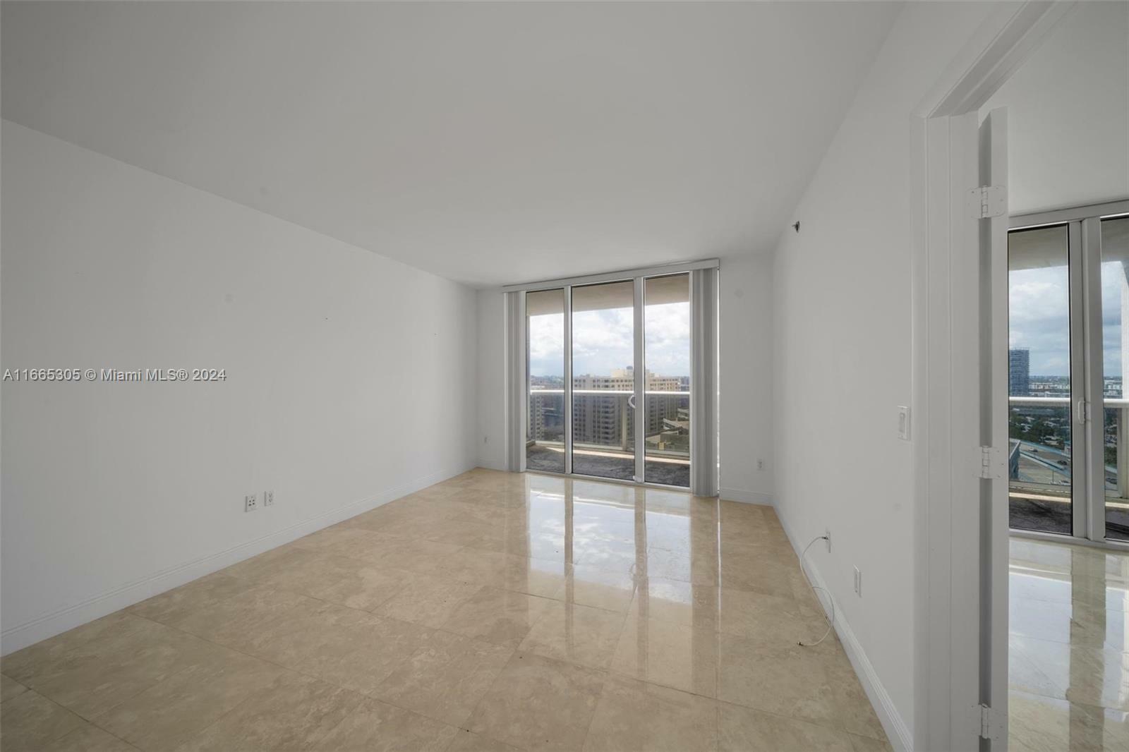 Property Photo:  1800 S Ocean Dr 1809  FL 33009 