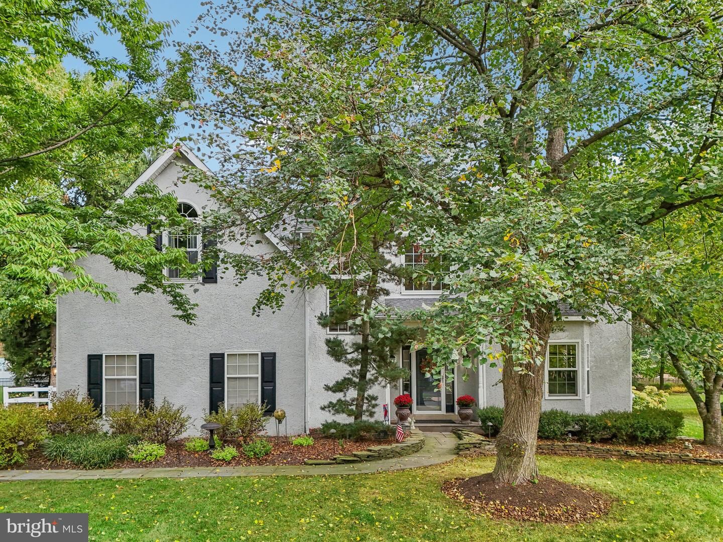 Property Photo:  361 Oak Ridge Lane  PA 19438