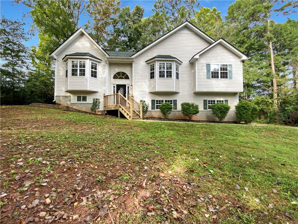 Property Photo: 182 Lost Lake Trail GA 30180