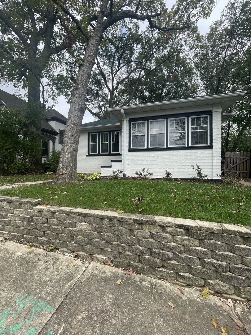 416 Willow Avenue  Joliet IL 60436 photo