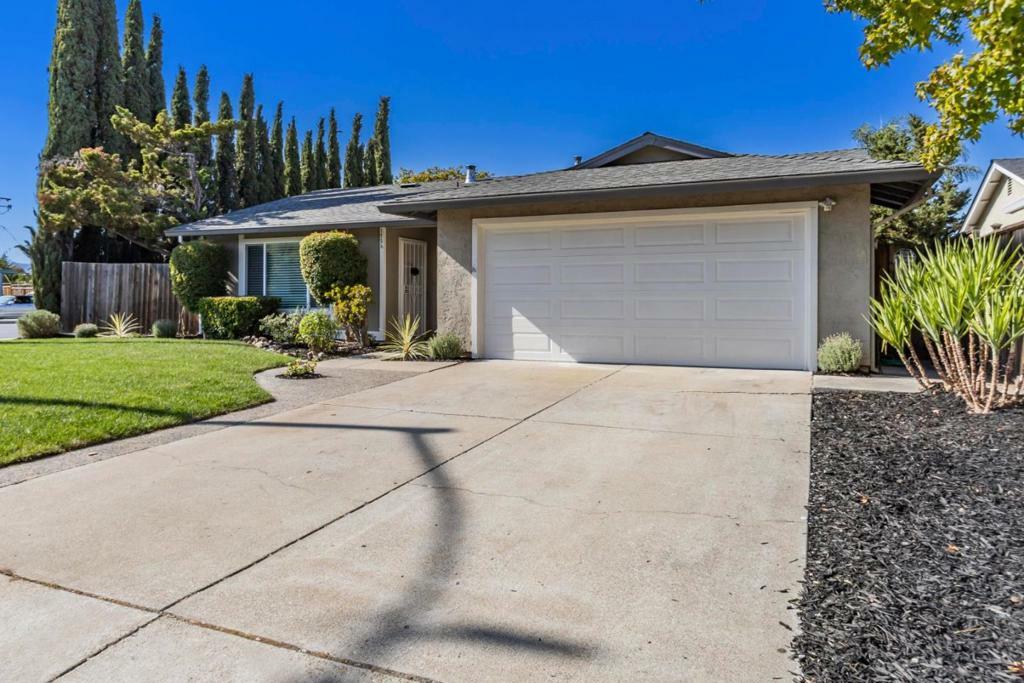 Property Photo:  1726 Merrill Loop  CA 95124 