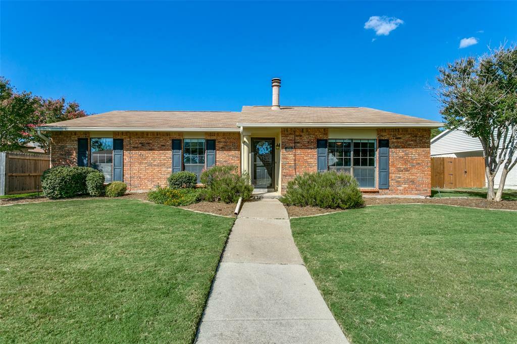 Property Photo:  470 Clear Creek Lane  TX 75019 