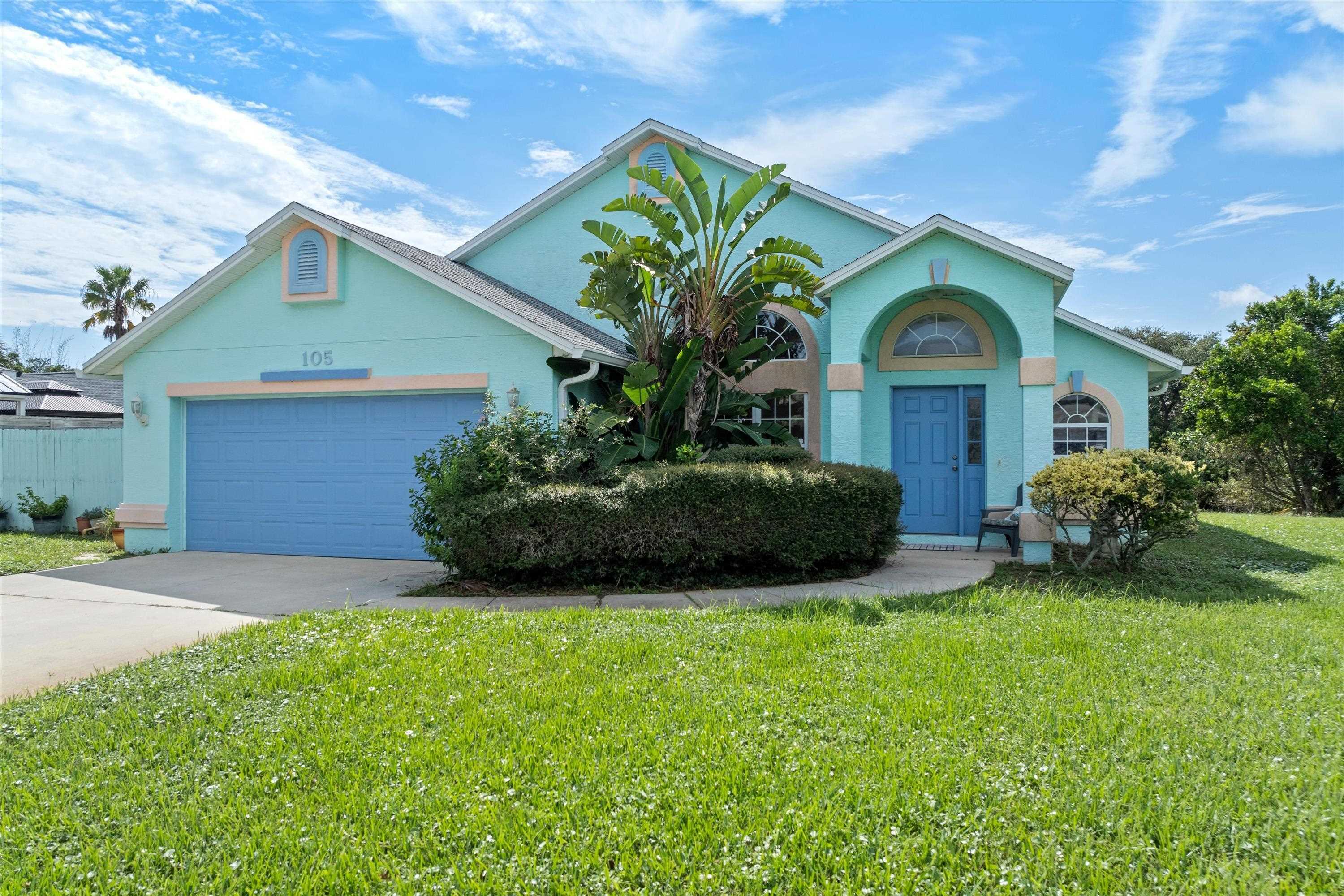 Property Photo:  105 Sandpiper Blvd  FL 32080 