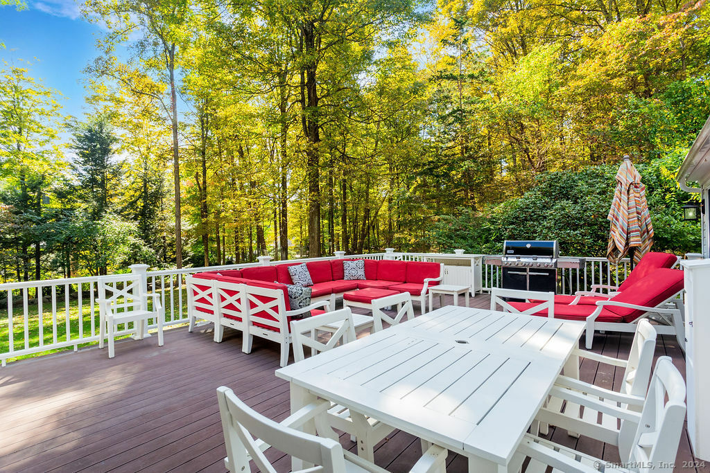 Property Photo:  81 Old Easton Turnpike  CT 06883 