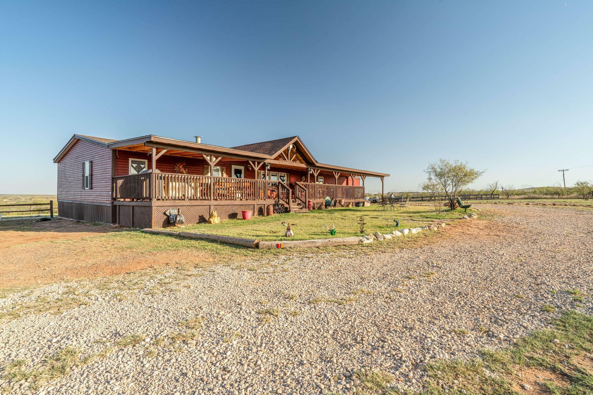 Property Photo:  21601 Saddleback Drive  TX 79010 