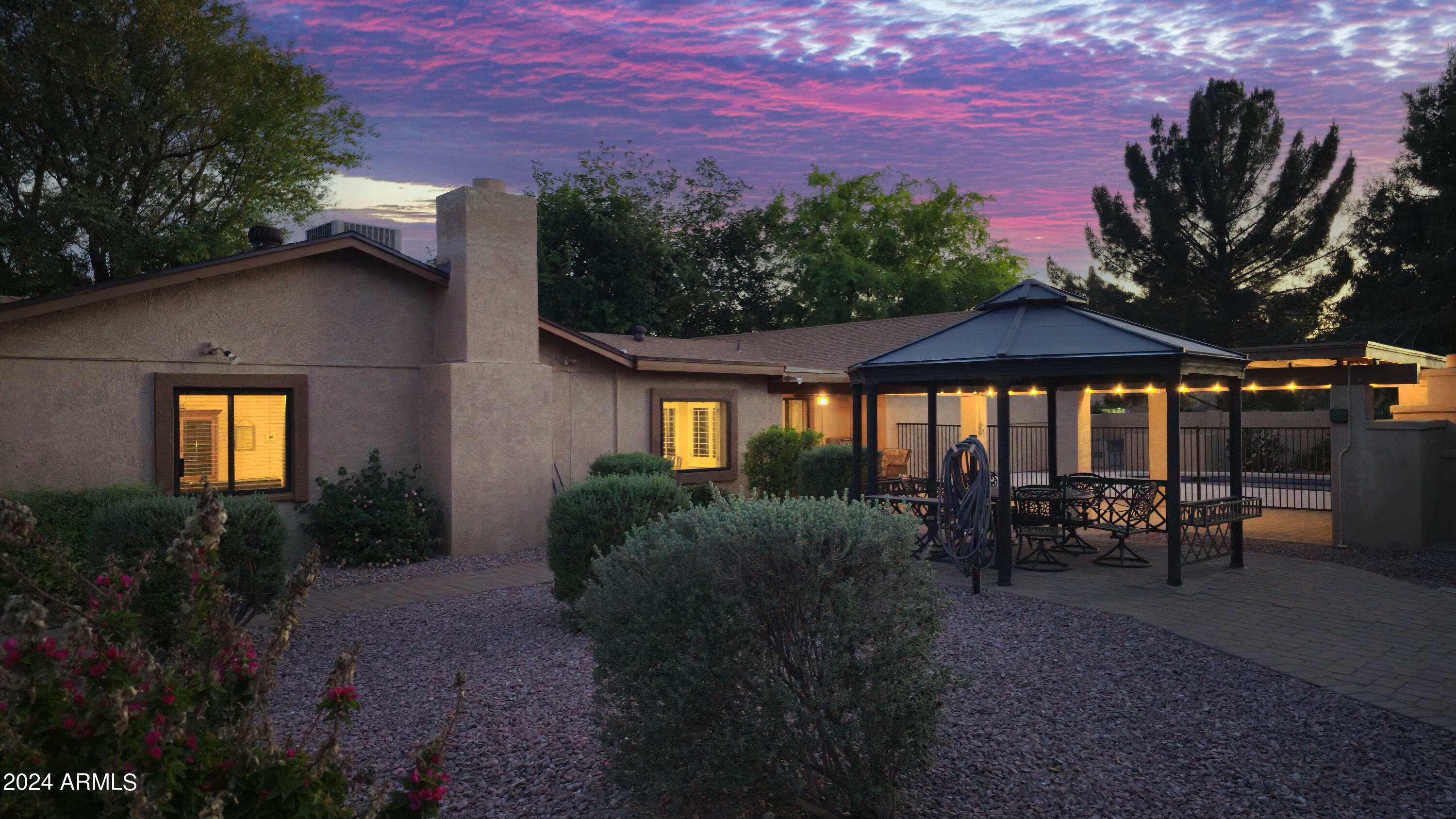 Property Photo:  7216 W Country Gables Drive  AZ 85381 