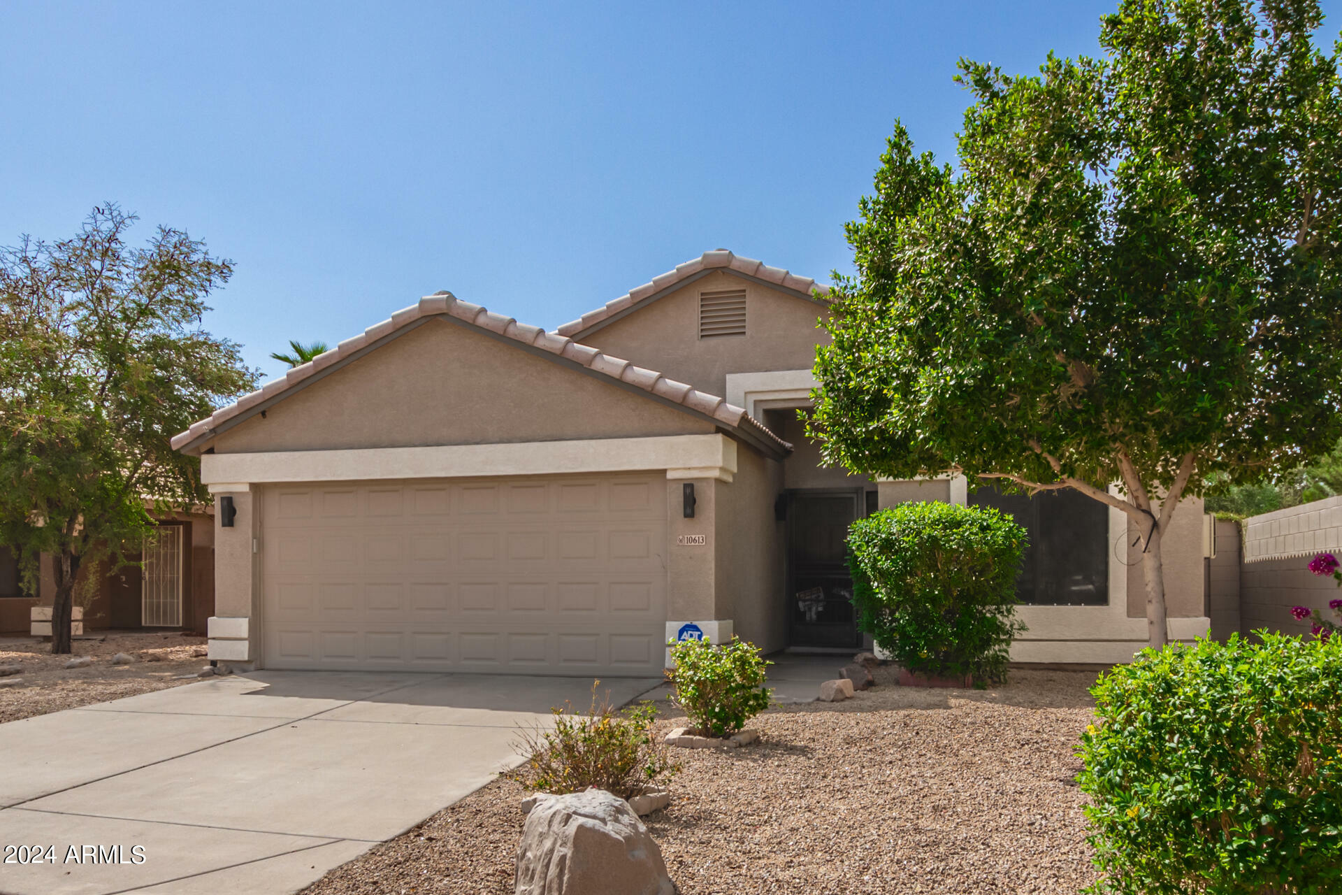 Property Photo:  10613 E Emerald Avenue  AZ 85208 