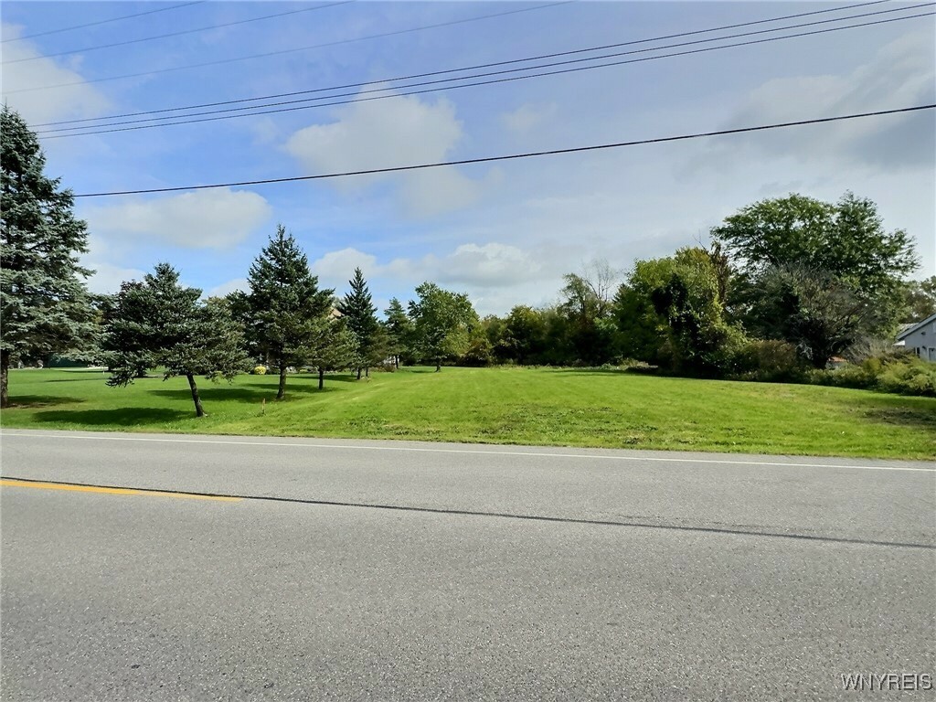 Property Photo:  4765 Shisler Road  NY 14031 