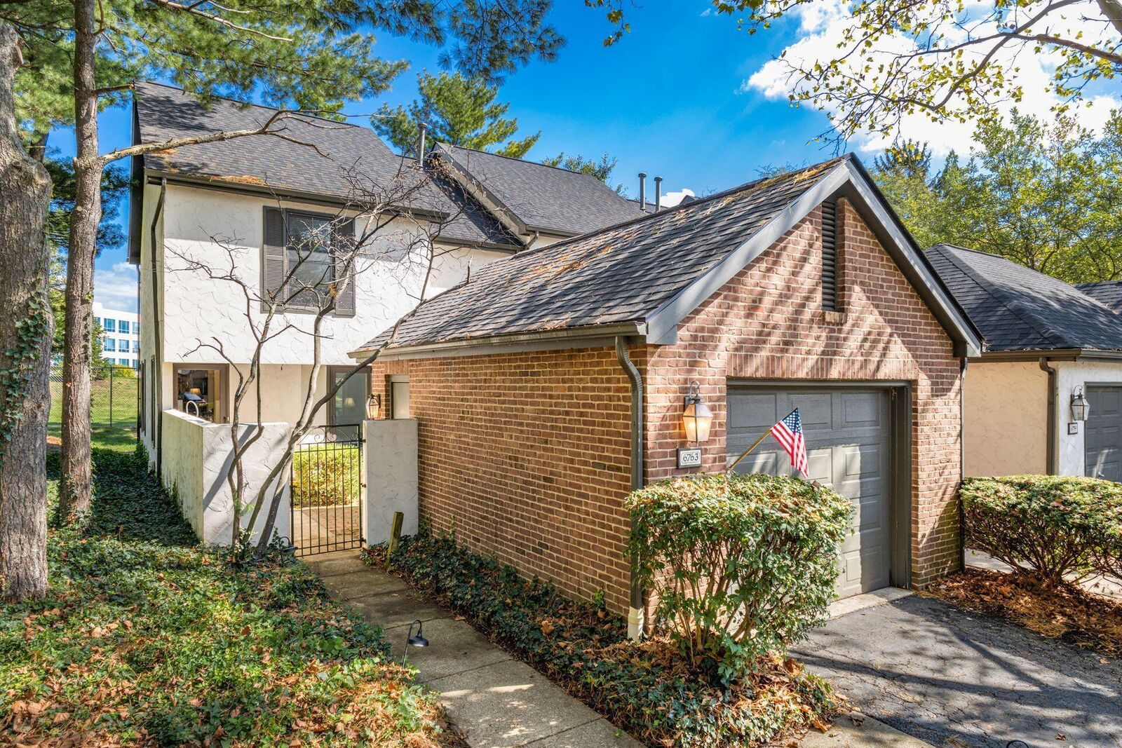 Property Photo:  6763 Willow Grove E Place  OH 43017 