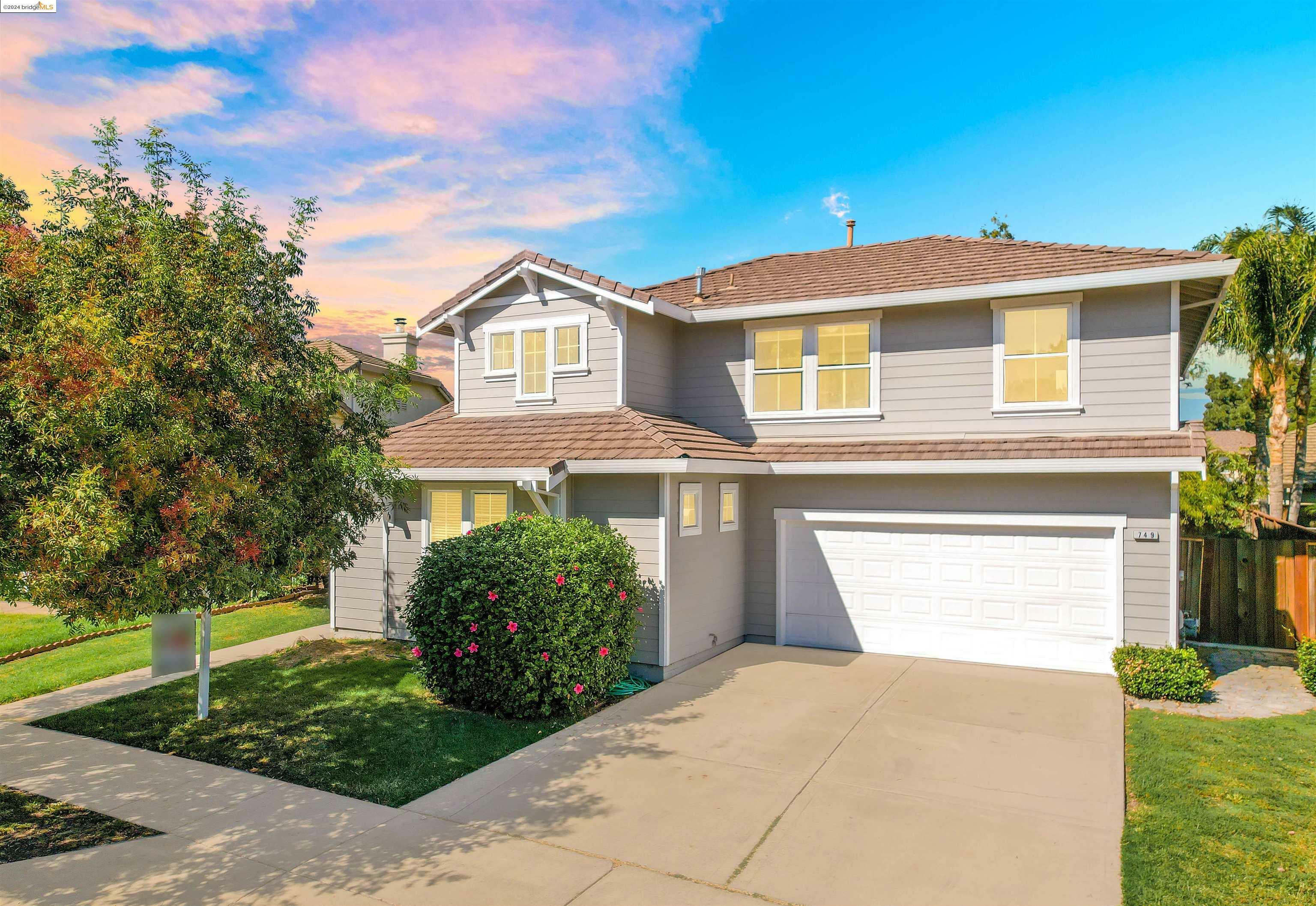 Property Photo:  749 Craig Ct  CA 94513 