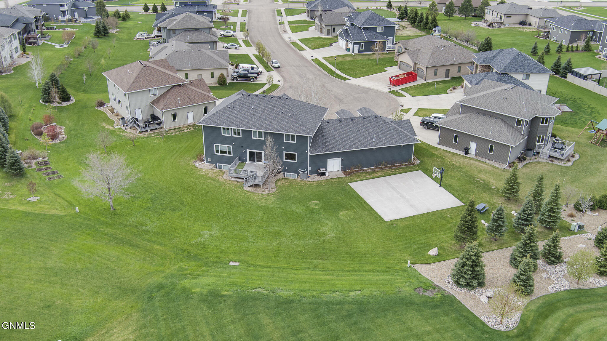 Property Photo: 3700 Chisholm Place ND 58503