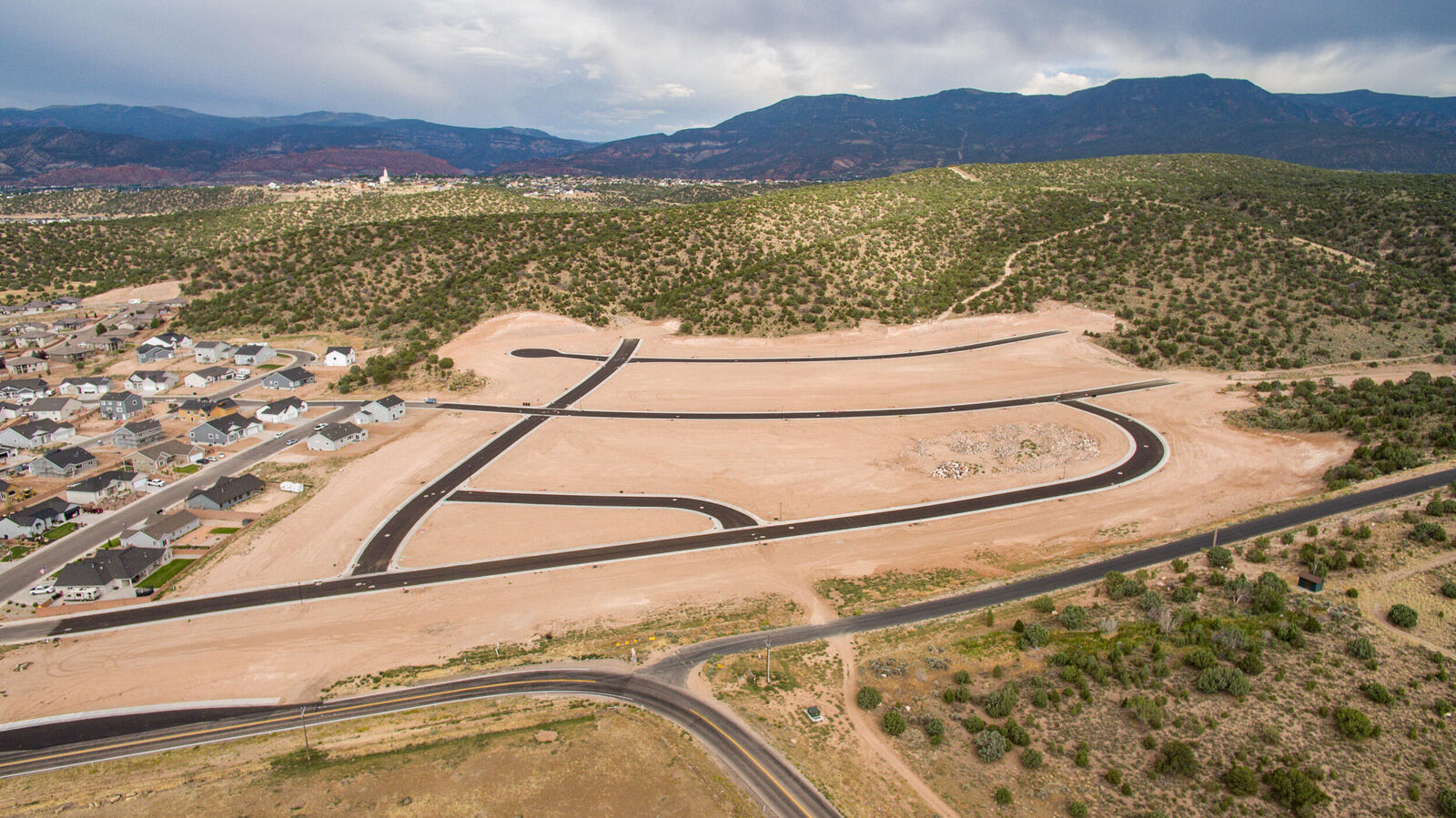 Property Photo:  555 S Renze Adams St Lot 147 Ph 5  UT 84720 