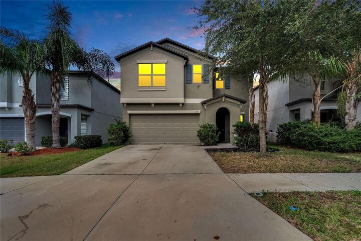 Property Photo: 12730 Lemon Pepper Drive FL 33578