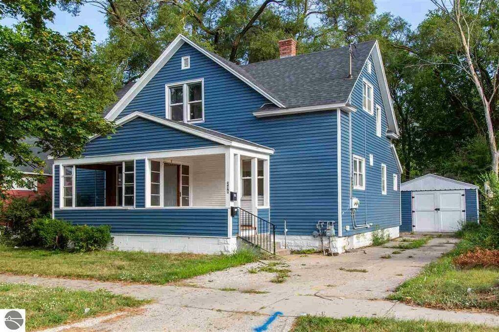 Property Photo:  296 W Larch Avenue  MI 49441 