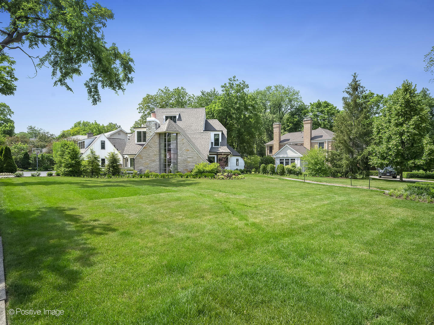 Property Photo:  300 Forest Road  IL 60521 