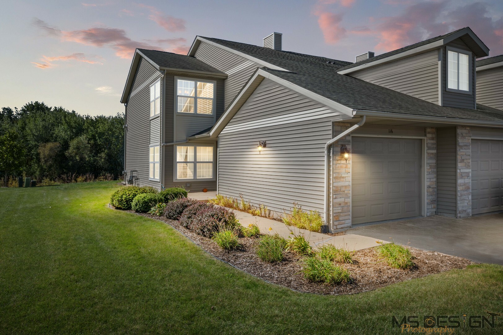 Property Photo: 116 Penny Lane 116 IL 60178