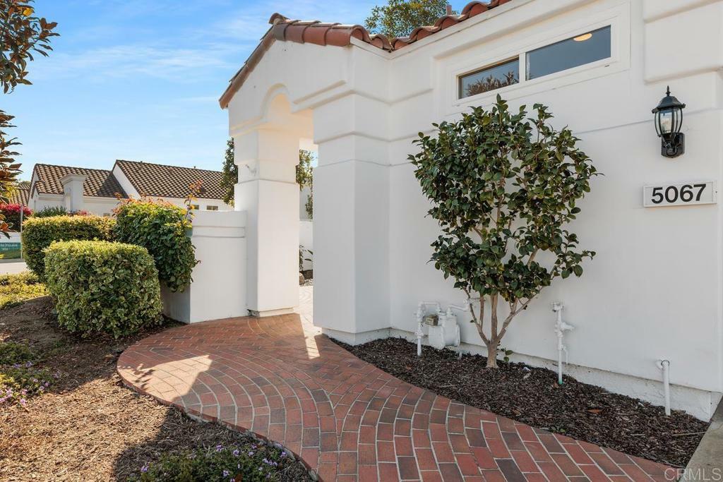 Property Photo:  5067 Alicante Way  CA 92056 