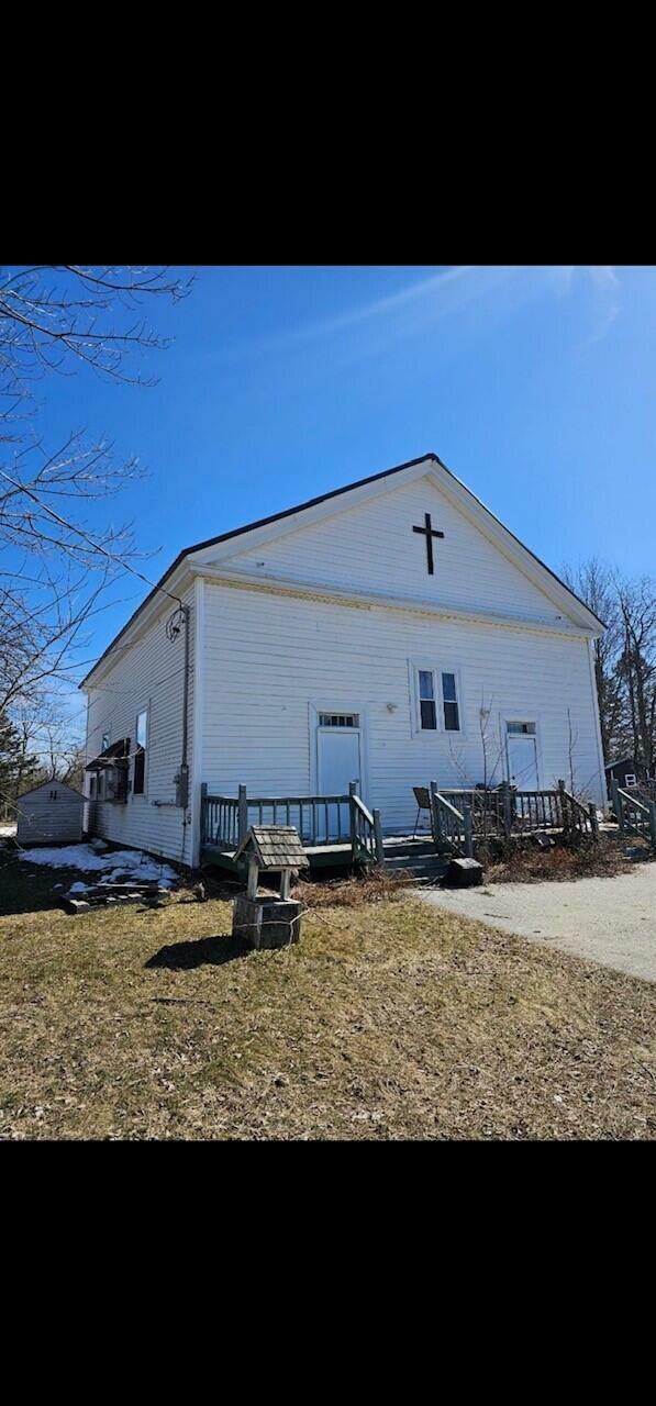 Property Photo:  562 Ledge Hill Road  ME 04427 