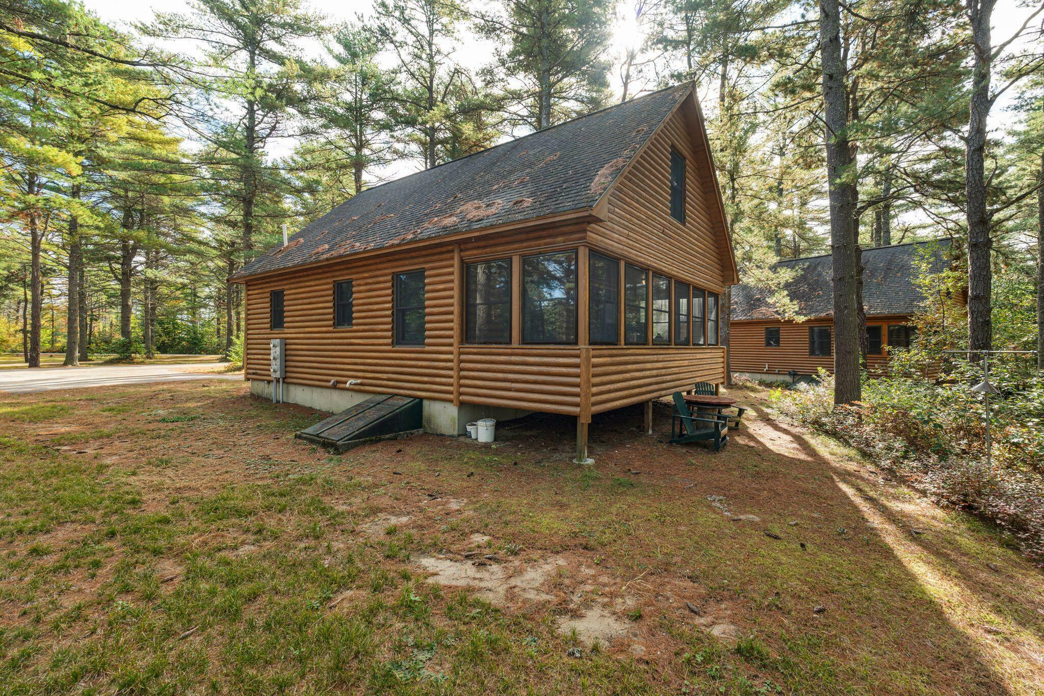 Property Photo:  4 Log Cabin Lane 8  ME 04076 