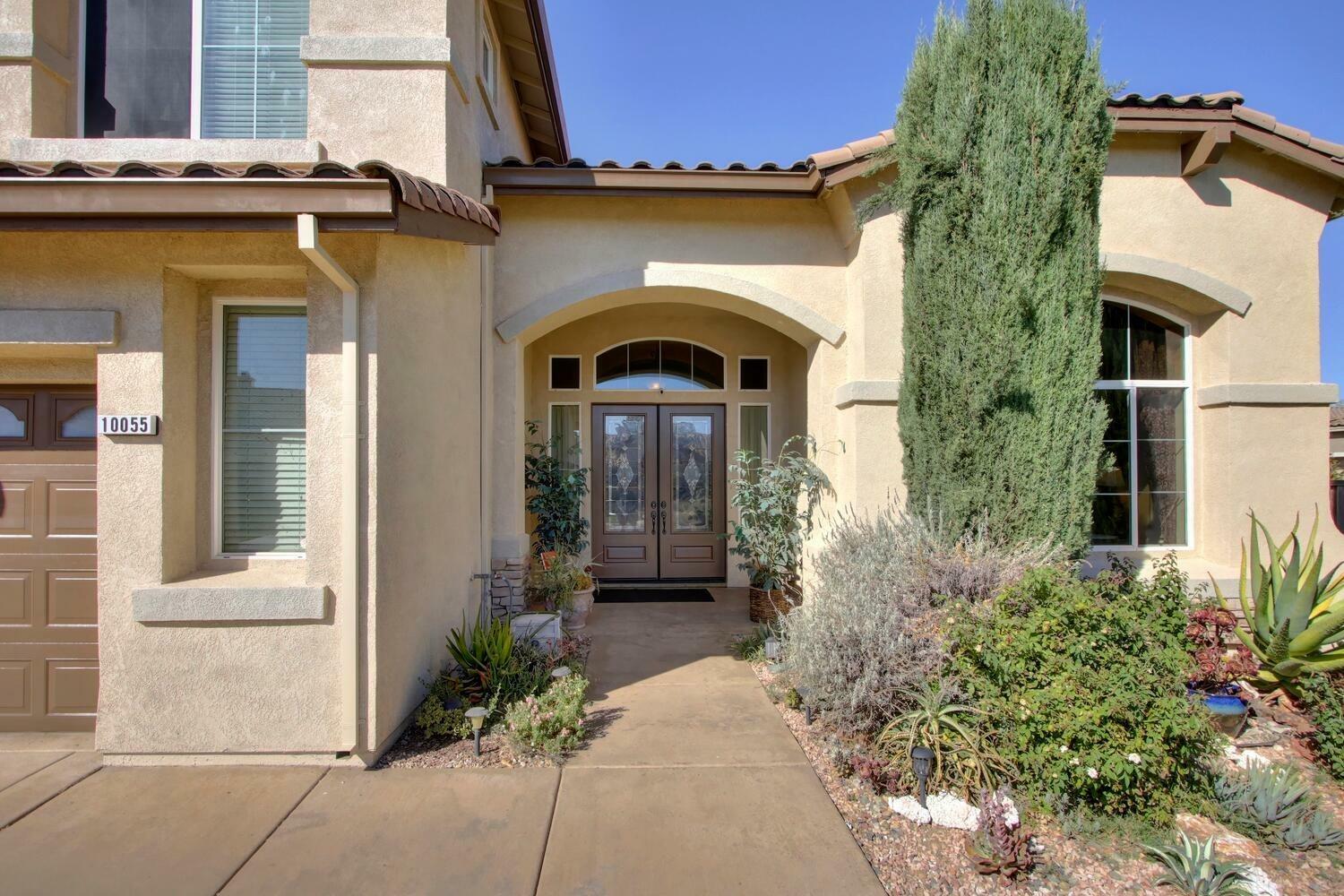 Property Photo:  10055 Cameron Pines Way  CA 95829 