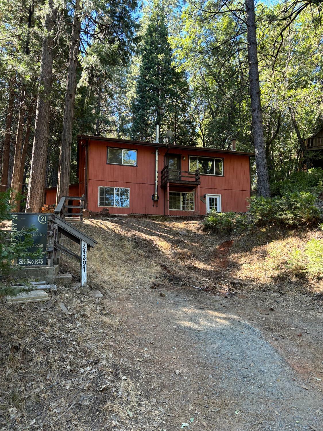 Property Photo:  24297 Awahanee Road  CA 95370 