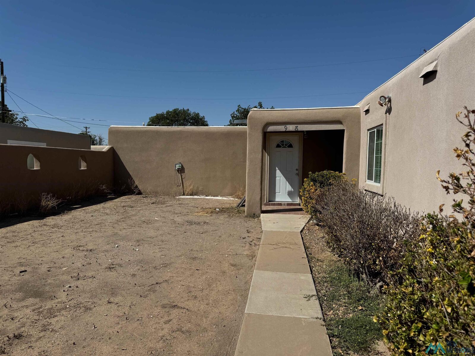 Property Photo:  908 Bullock Ct Court  NM 88210 