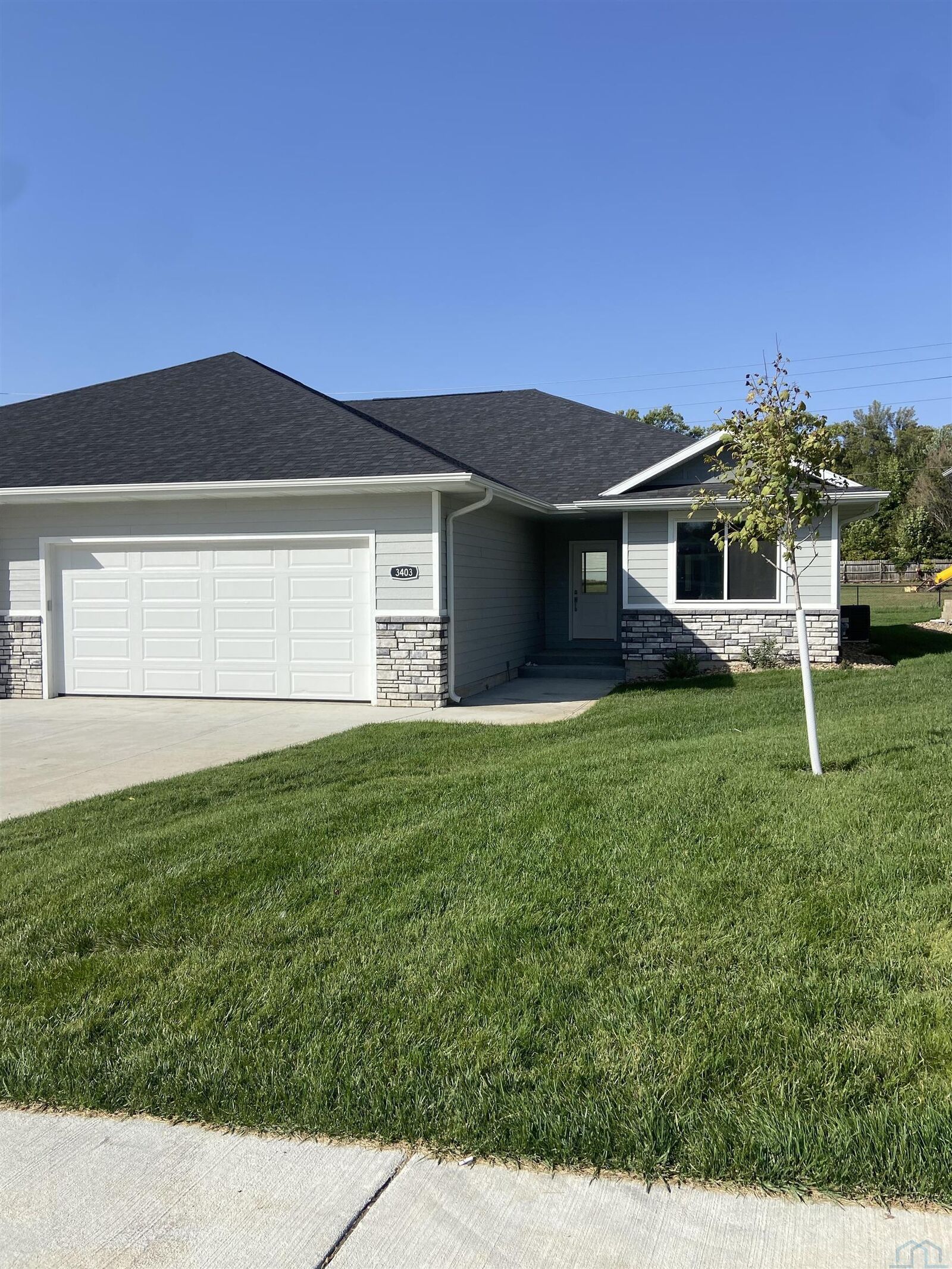 Property Photo: 3403 Lafayette Dr IA 51104