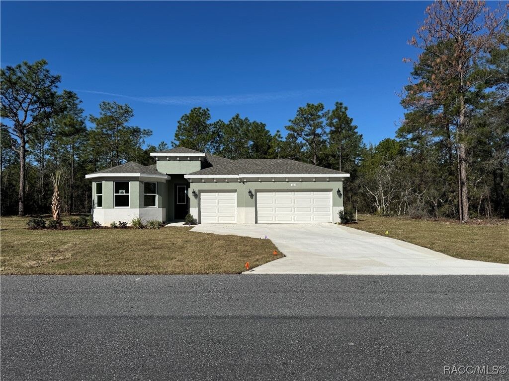 Property Photo: 6608 N Hazelwood Drive FL 34433