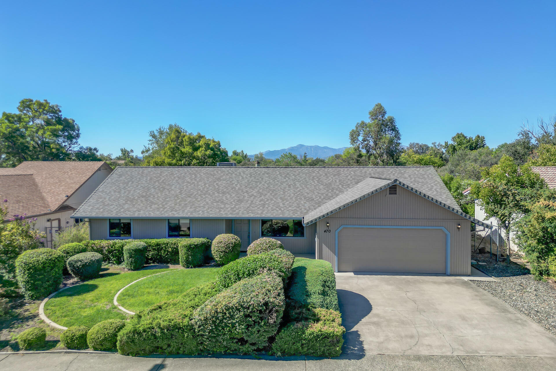 Property Photo:  470 Peppertree Lane  CA 96003 