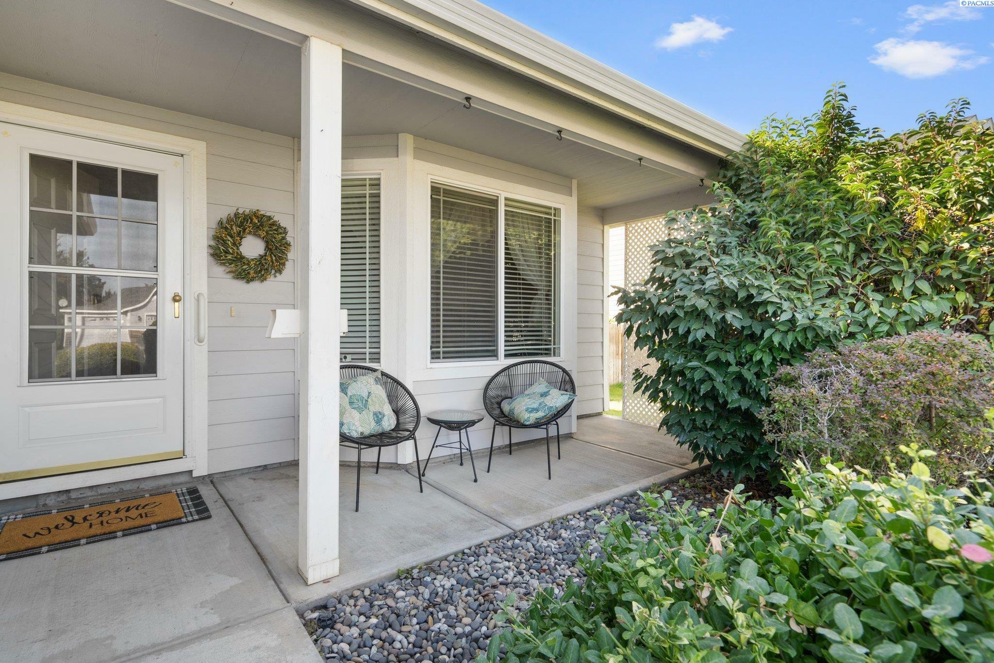 Property Photo:  9404 Shire Drive  WA 99301 